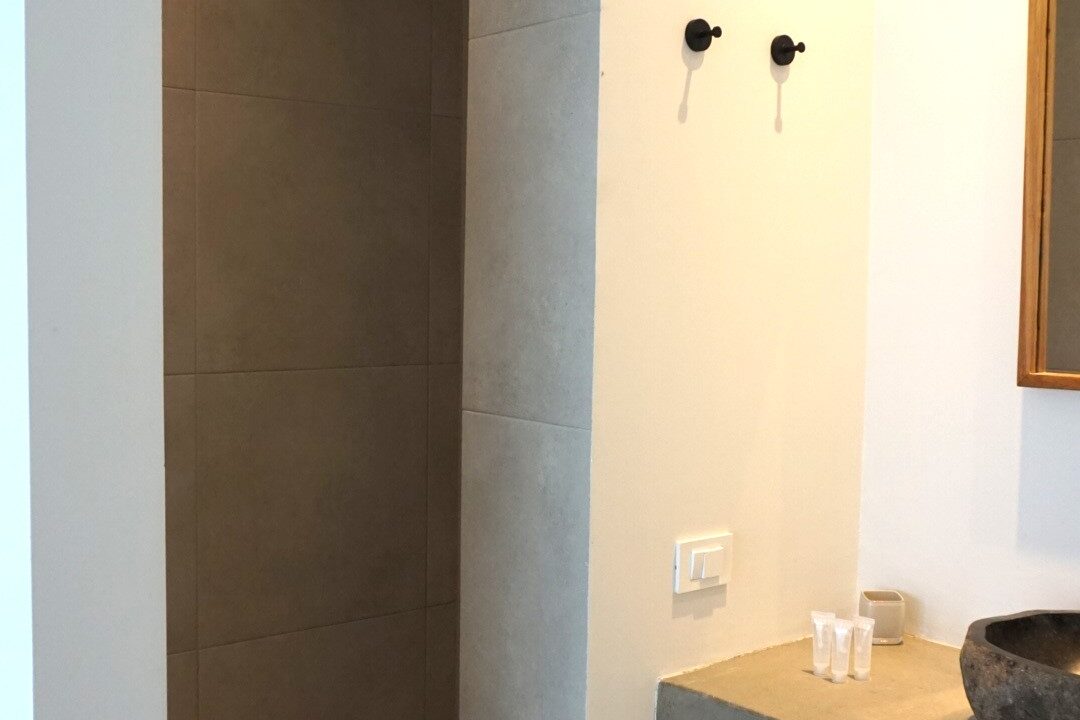 master bathroom (1)