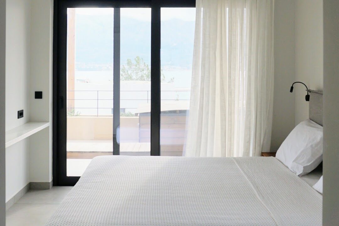 MASTER BEDROOM ENSUITE (6)