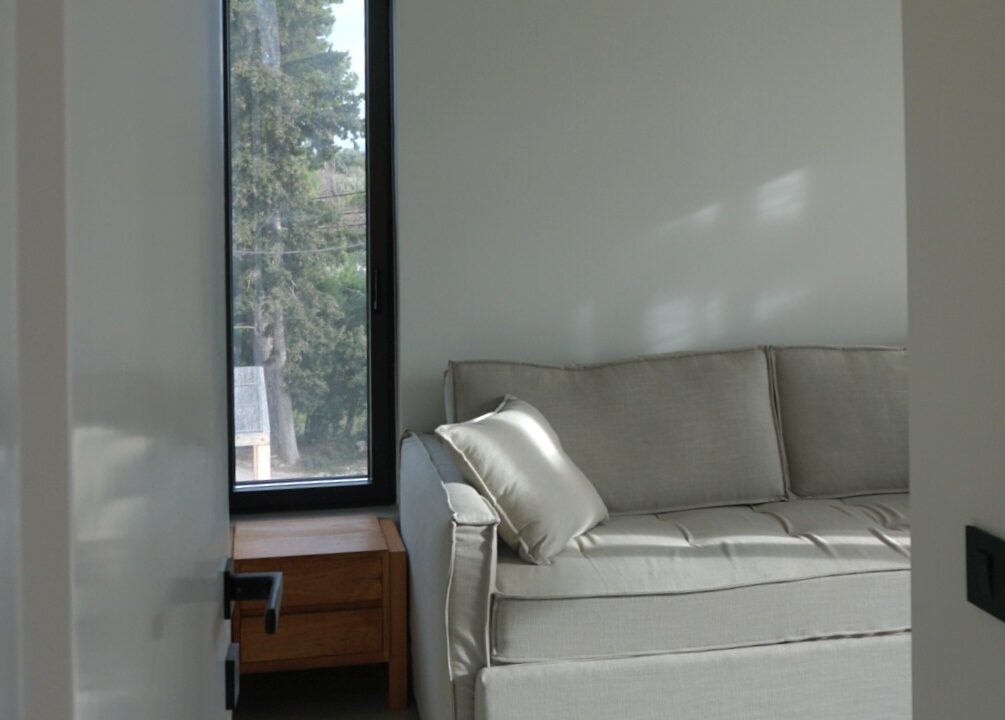 SECOND BEDROOM AND TOILET (2)