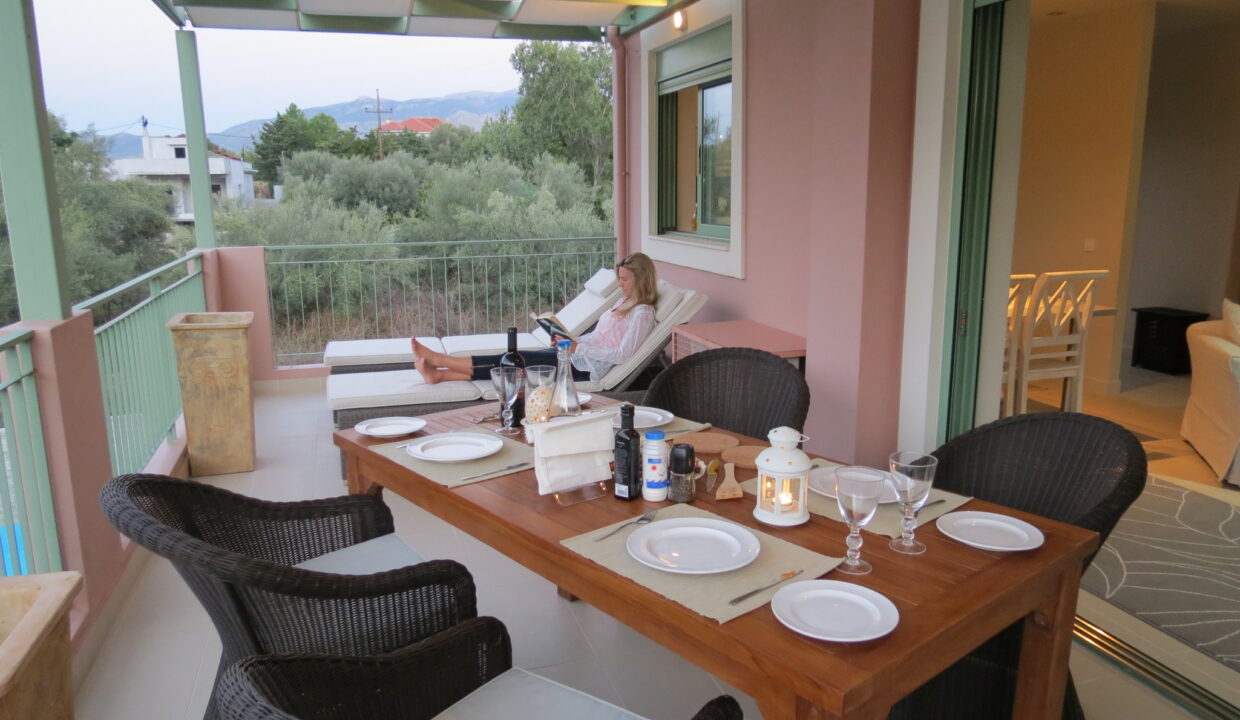 balcony (2)